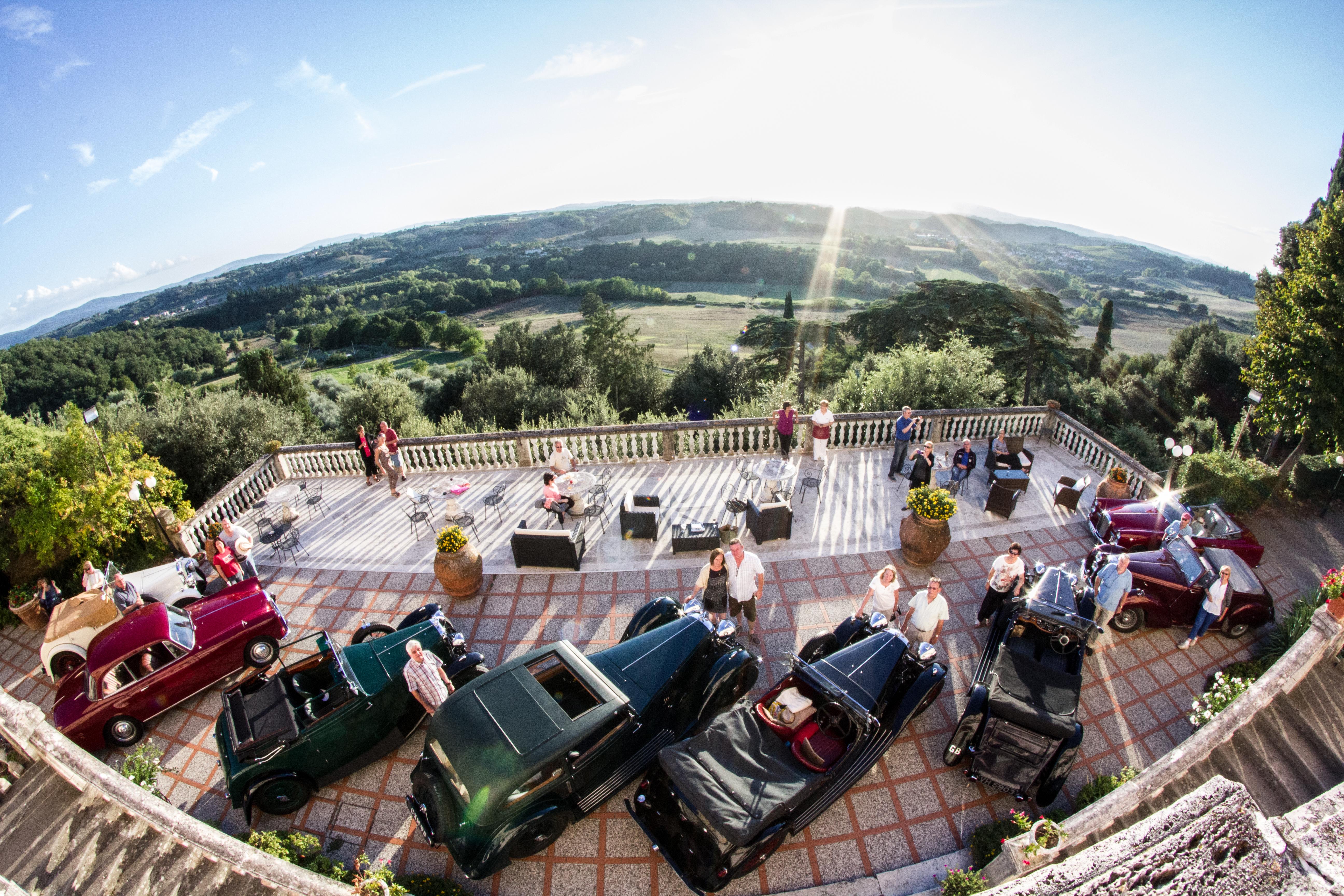 Villa Lecchi Hotel Wellness コッレ・ヴァル・デルザ エクステリア 写真